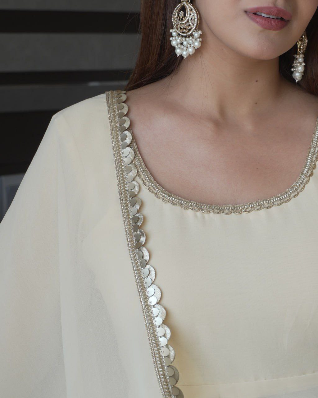 Elegant Embroidered Georgette Suit Set