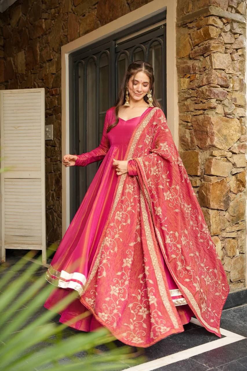 Elegant Cosmos Gown Set with Palazzo & Dupatta