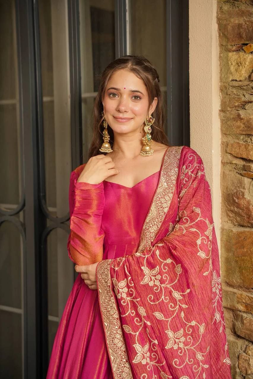 Elegant Cosmos Gown Set with Palazzo & Dupatta