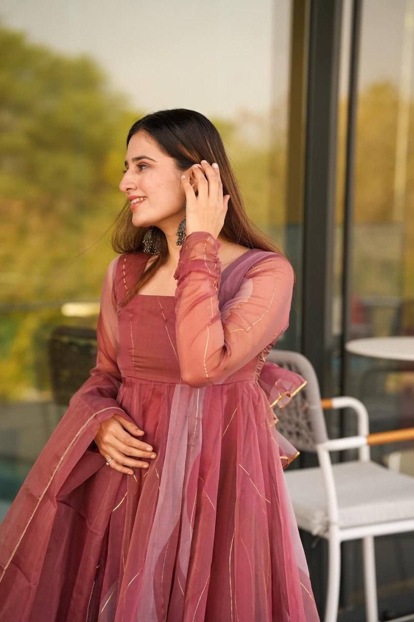 Salmon Pink Organza Gown Set with Foil Work & Dupatta