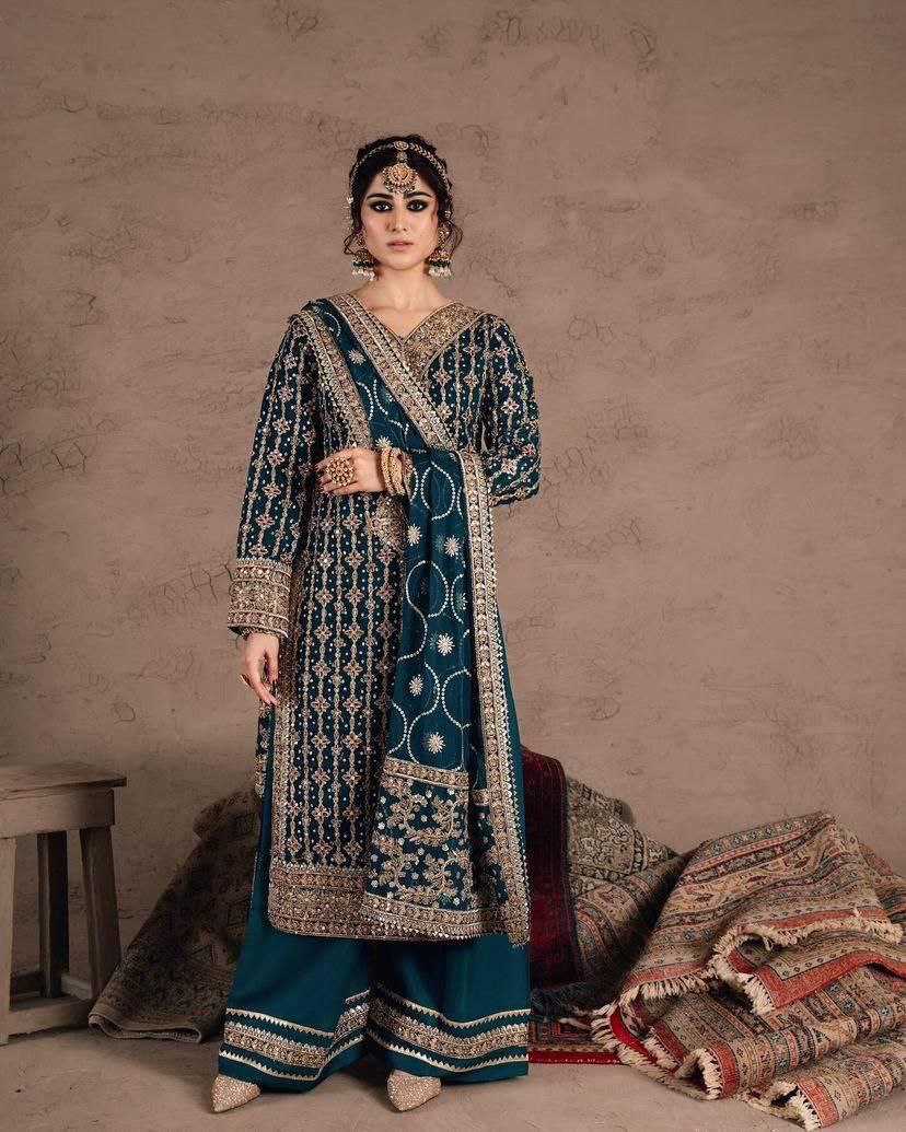 Embroidered Georgette Kurta Set with Sequins & Diamond Work
