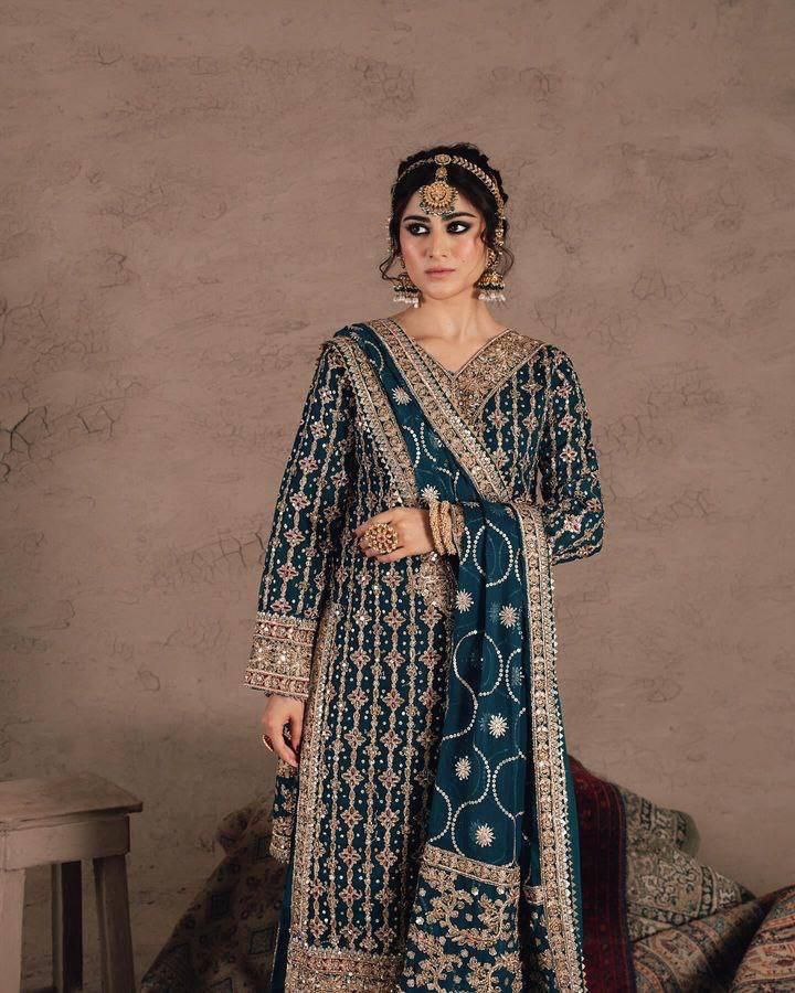 Embroidered Georgette Kurta Set with Sequins & Diamond Work