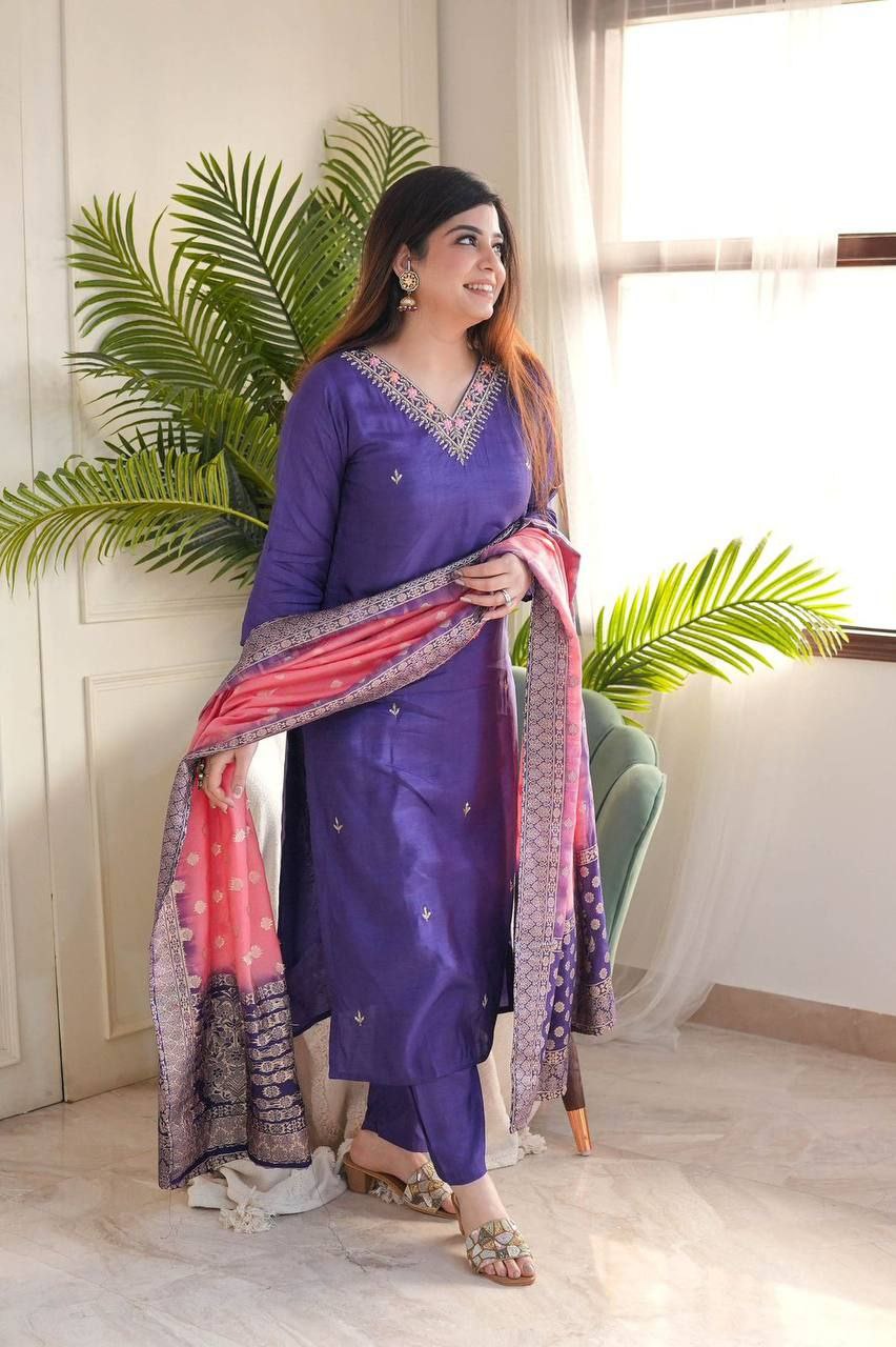 Elegant Viscose Reyon Embroidered Kurti Set with Printed Dupatta
