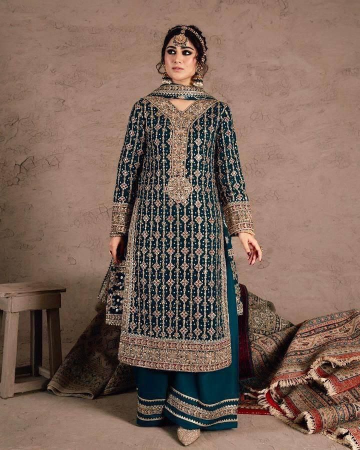 Embroidered Georgette Kurta Set with Sequins & Diamond Work