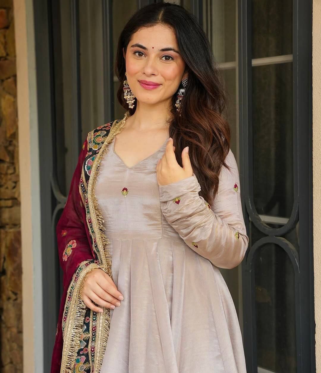 Elegant French Crepe Gown Set with Sequin Dupatta